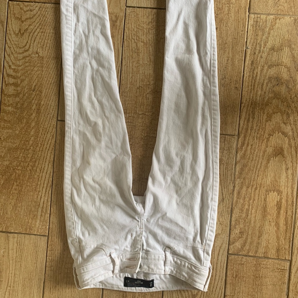 Hollister white jean-size 0